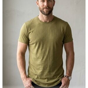 Kit and Ace Mens Crew Tech Tee Short Sleeve T-Shirt Olive Green L